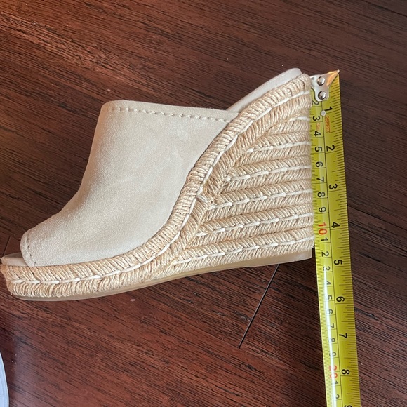 Prada espadrilles - Picture 2 of 4